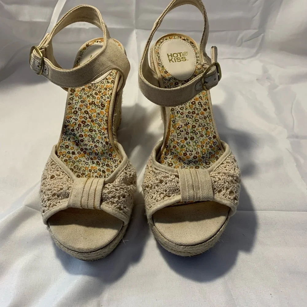 Hot Kiss Crochet Lace & Canvas Espadrilles